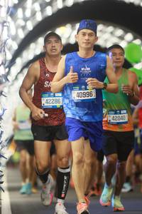 BIB: 42286, 2013, 40996, 42040
                            <button type="button" onclick="openModal(20229928)" class="btn btn-primary btn-sm float-right btn-popup" data-toggle="modal" data-target=".modal-high-quality">
                        <i class="fas fa-shopping-cart"></i> Add to Cart
                    </button>
                                            <button type="button" onclick="isThisMe(20229928, true)" class="btn btn-success btn-sm float-right btn-popup btn-isme hidden" data-toggle="tooltip" data-placement="bottom" title="นี่คือรูปของคุณใช่ไหม คลิกที่นี่เพื่อเอาเข้าอัลบั้ม">
                        <i class="fas fa-plus"></i> Add to album
                    </button>
                    <button type="button" onclick="isThisMe(20229928, false)" class="btn btn-warning btn-sm float-right btn-popup btn-isnotme hidden">
                        <i class="fas fa-ban"></i> Remove from album
                    </button>